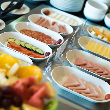 Gale Albacora 타비라