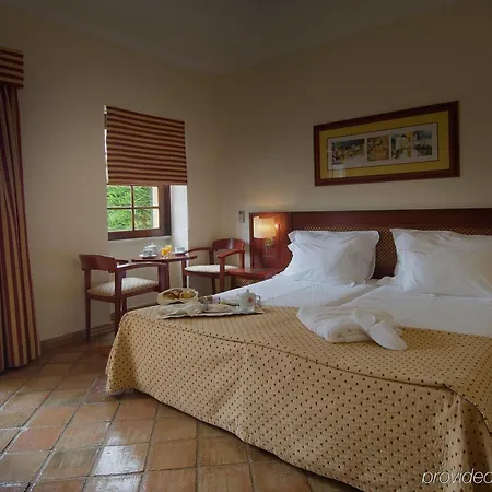Gale Albacora Hotel